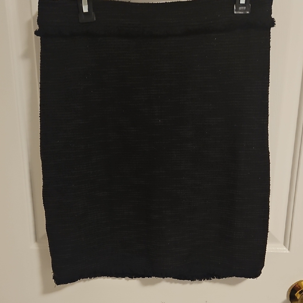 💗Isaac Mizrahi Classic Black Pencil Skirt NWOT Size S
